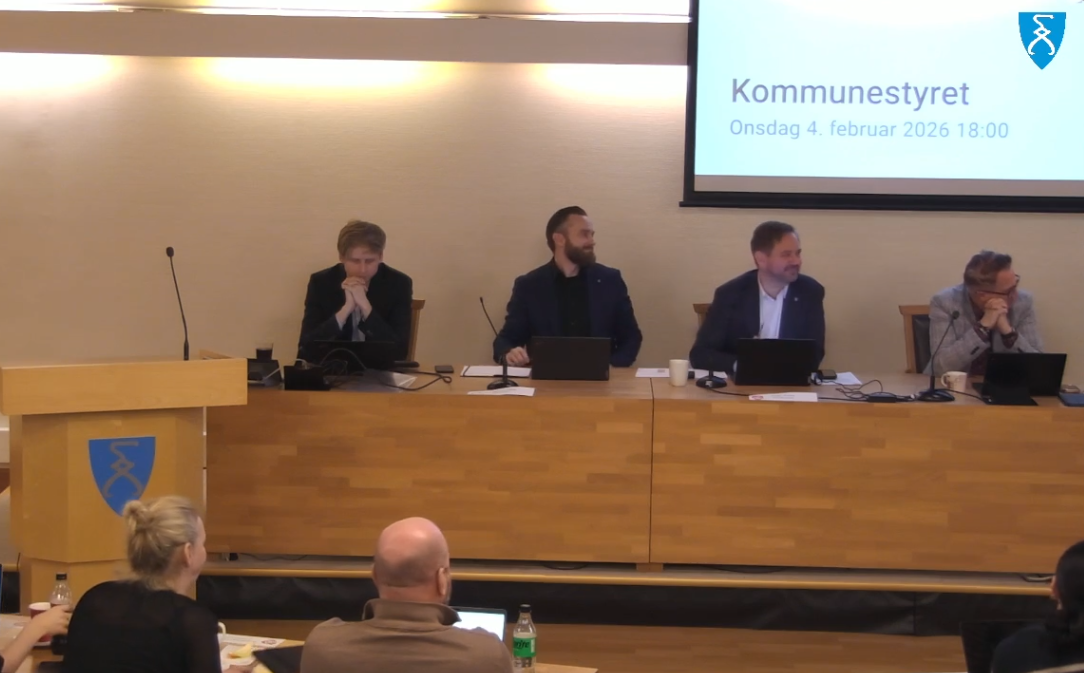 kommunestyret podiet